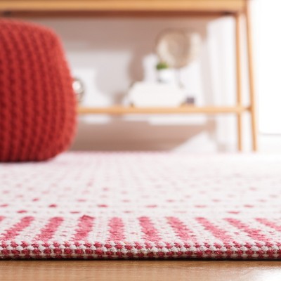 Handwoven Red and Ivory Cotton Rectangular Area Rug, 6' x 9'