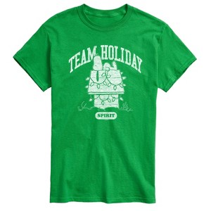 Men's - Peanuts - Snoopy Christmas Lights Dog House Team Holiday Spirit Short Sleeve Graphic T-Shirt - 1 of 4