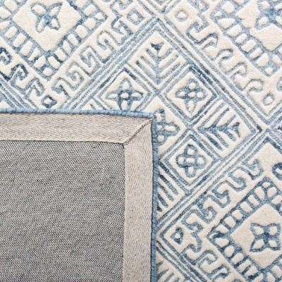 Elegant Traditions Hand-Tufted Wool Square Rug in Blue/Ivory