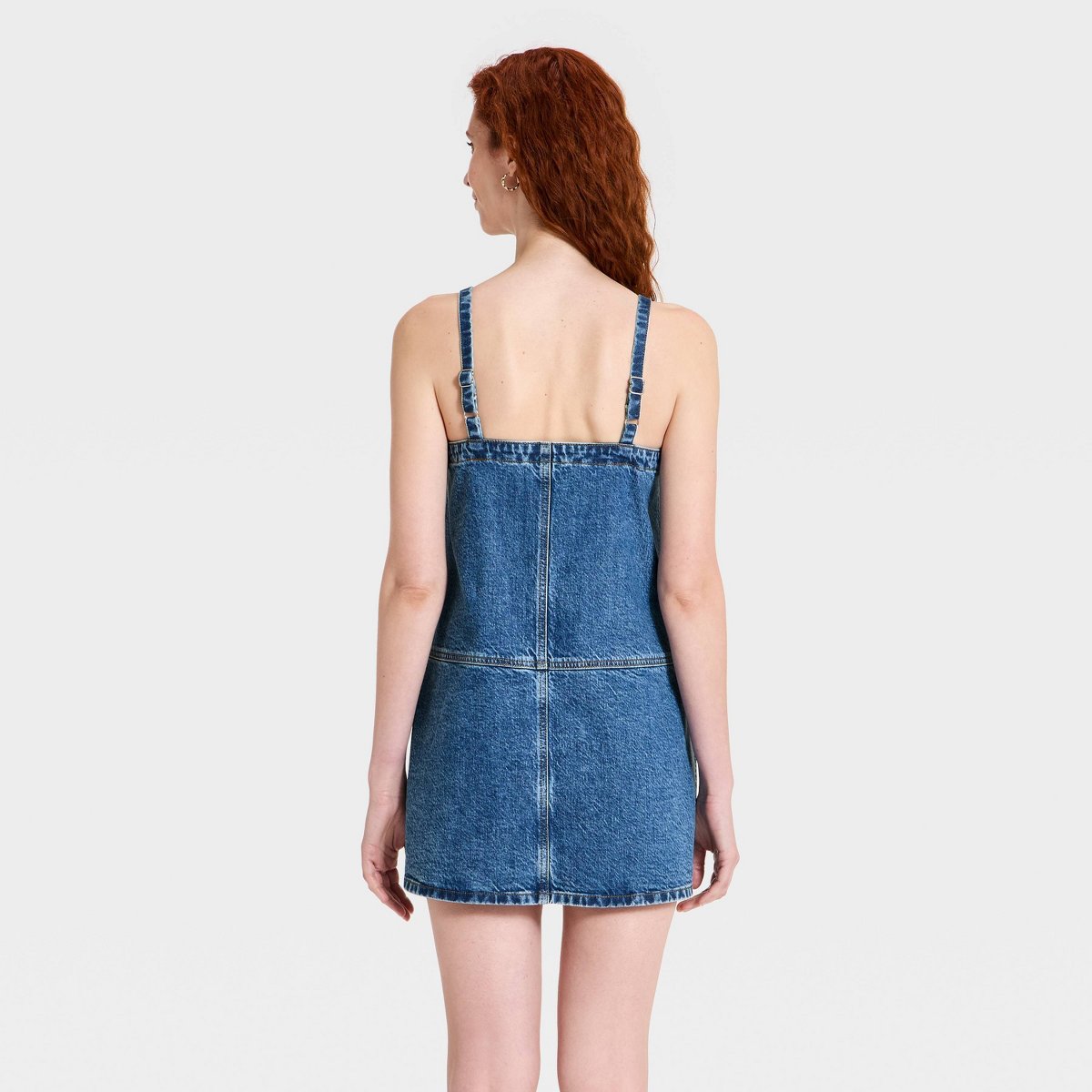 Женские платья Universal Thread Women's Tank Mini Denim Dress - Universal Thread™ Medium Wash S — фото 2