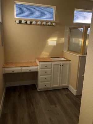 Guest review image 2 of 3, zoom in