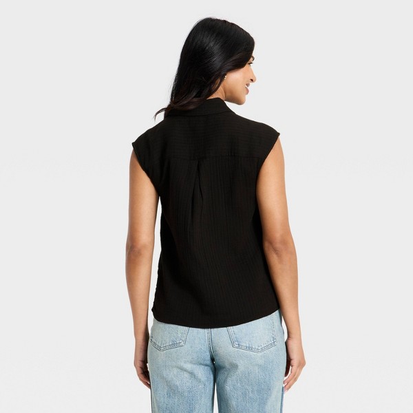 Blusa con Cuello y Botones de Manga Corta para Mujer - Universal Thread™ 2