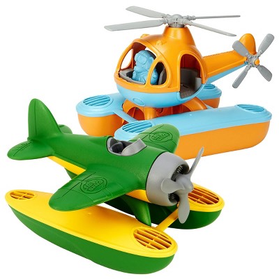 green toy plane