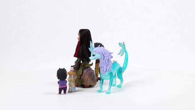 Disney Raya and the Last Dragon Character Doll Giftset, 2 of 5, play video