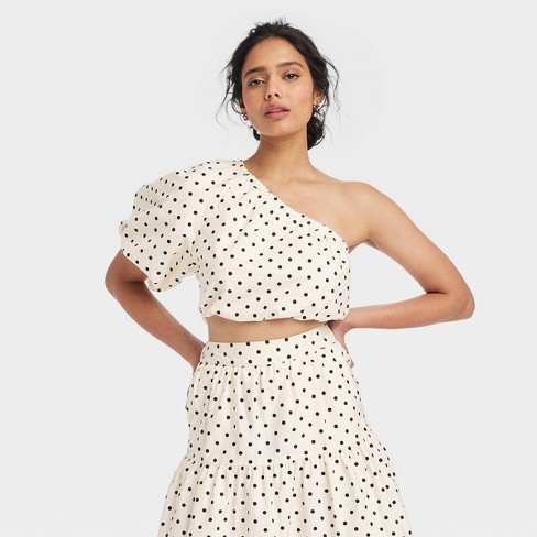 Polka dot one online shoulder top