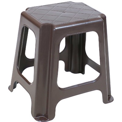 Sunnydaze 16"H Polypropylene Indoor/Outdoor Step Stool, Brown