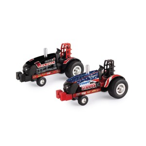 ERTL 37917C Set of 2 ~ 1/64 Magnum Case IH "Stars & Stripes" & "Full Pull" Pulling Tractors, 47531-47532-SET - 1 of 4