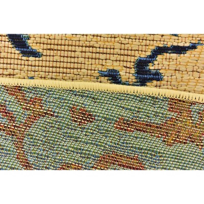 All-Season Beige Synthetic 8' Round Outdoor Rug with Stain-Resistant Weave