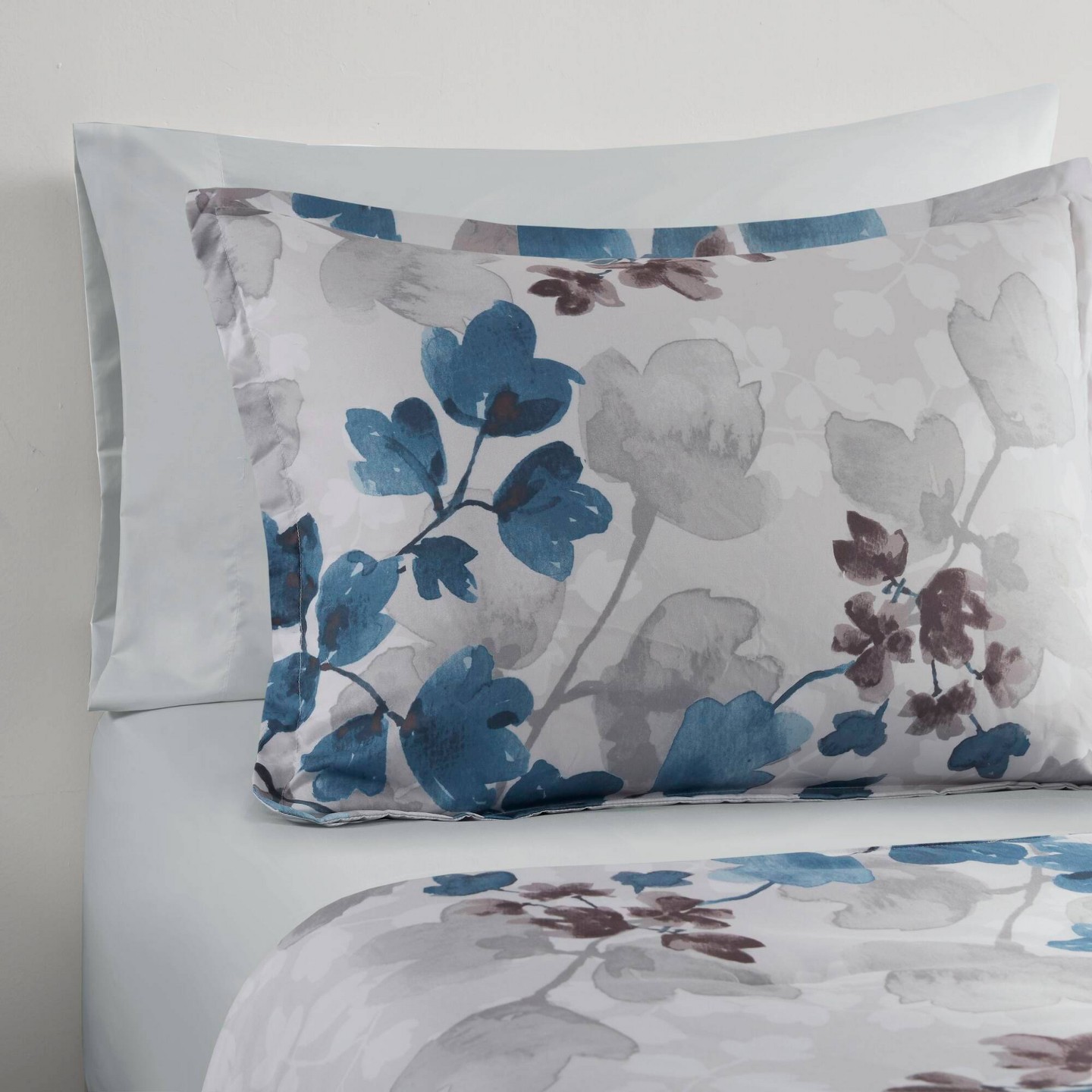 Комплект с одеялом Madison Park King Karissa Comforter Set with Bed Sheet Blue, цвет: Синий — фото 3