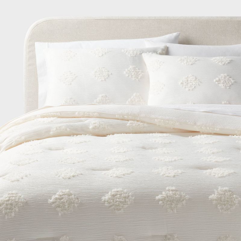 Tufted Diamond Crinkle Comforter and Sham Set - Threshold™, 1 of 8