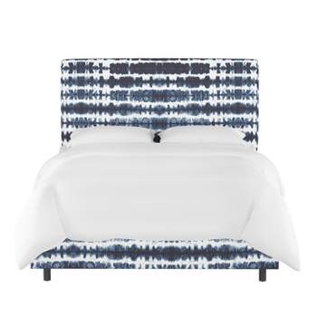Skyline Furniture Fairbanks Upholstered Bed in Patterns