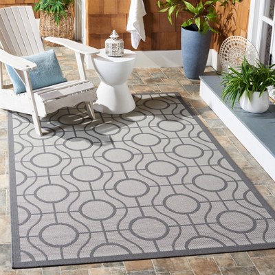 Elegant Reversible Gray Synthetic 4' x 5'7" Indoor/Outdoor Rug