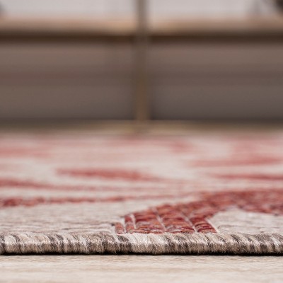 Classic Vine All-Over Red/Beige 8' x 10' Synthetic Area Rug