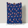 Flannel Blanket Featuring Santa Claus And Snowflakes, Suitable for Use on Sofas, Beds, During Travel, Camping, Or in The Living Room And Office. - 4 of 4