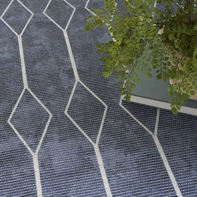 Vintage-Inspired Geometric Navy 6' x 9' Easy-Care Area Rug