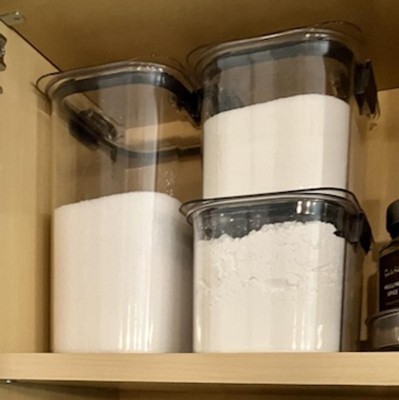 Rubbermaid Brilliance 16 Cup Flour Pantry Airtight Food Storage