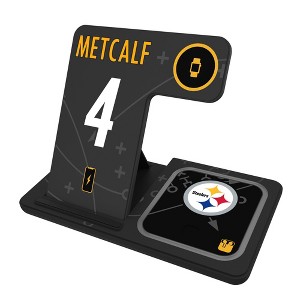 NFL Pittsburgh Steelers Players Game Tactic 15-Watt 3 in 1 Charging Station - 1 of 4