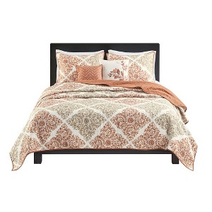 Gracie Mills Mitchell 6-Piece Reversible Quilt Set and Coordinating Throw Pillows - 1 of 4