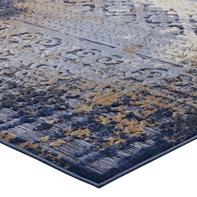 Kalene Distressed Vintage Floral 5'x8' Blue Chenille Area Rug