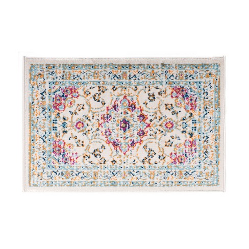 Safavieh 2' x 4' Hold Pad White Rug