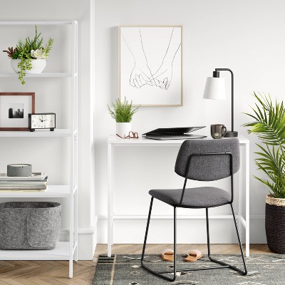 Small Desk (up To 40\