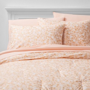 Twin/Twin XL 5pc Printed Pattern Bedding Set Blush Peach - Room Essentials , Blush Pink