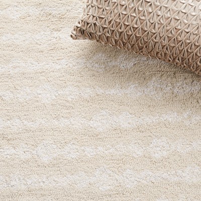 Ivory Hand-Tufted Wool and Viscose Area Rug 4' x 6'