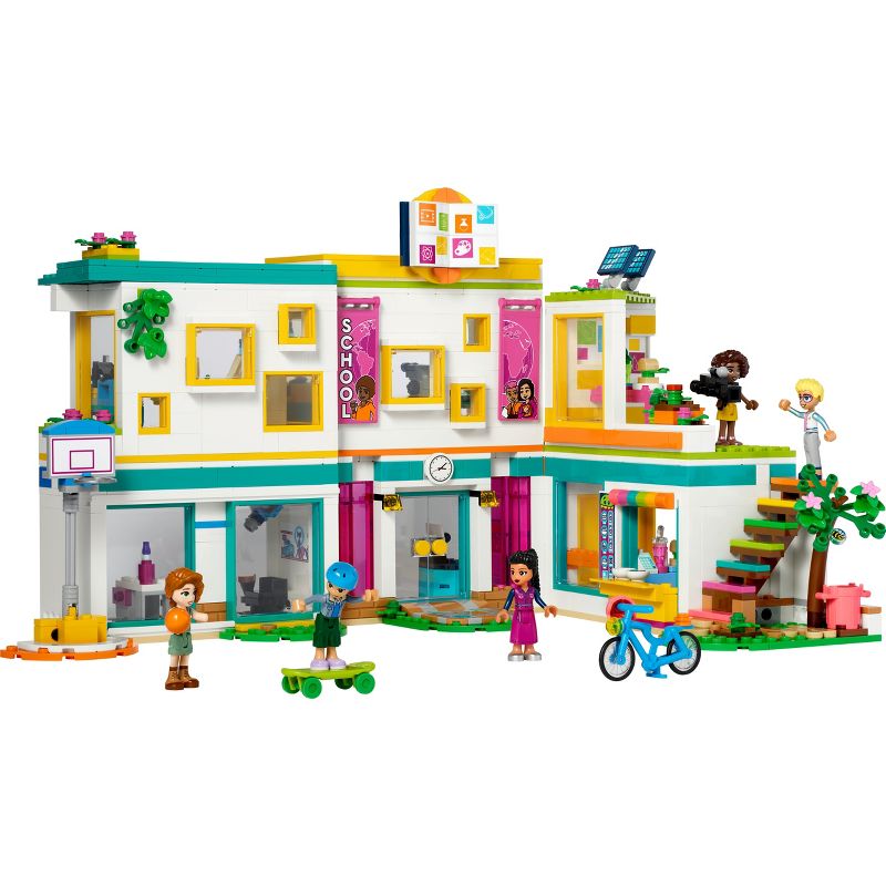 LEGO Friends Heartlake International School Toy Set 41731, 3 of 10