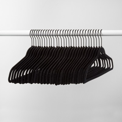 Yaheetech Non Slip Velvet Clothing Hangers, 100 Pack, Black : Target