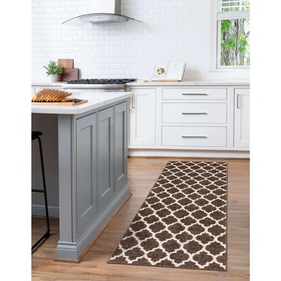 Brown and Beige Synthetic Trellis Runner Rug