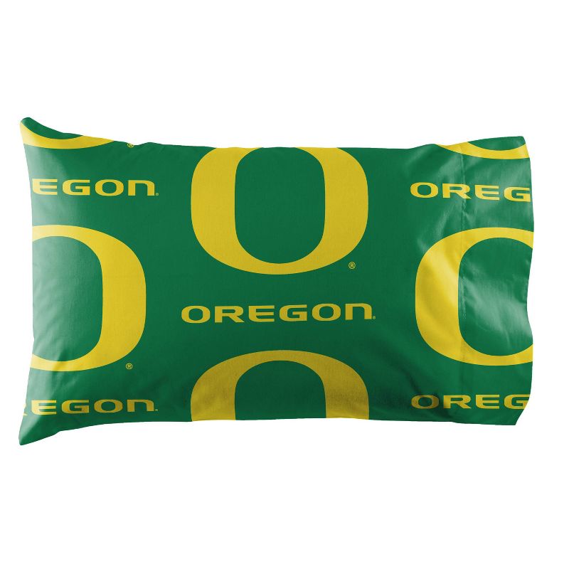 NCAA Oregon Ducks Rotary Bed Set, 3 of 4