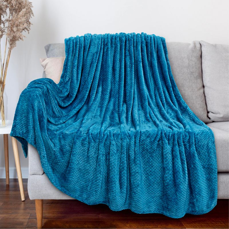PAVILIA Soft Waffle Blanket Throw for Sofa Bed, Lightweight Plush Warm Blanket for Couch, 1 of 7