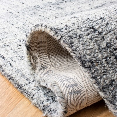 Harmonious Hues Grey & Black Hand-Tufted 8' x 10' Wool-Blend Rug