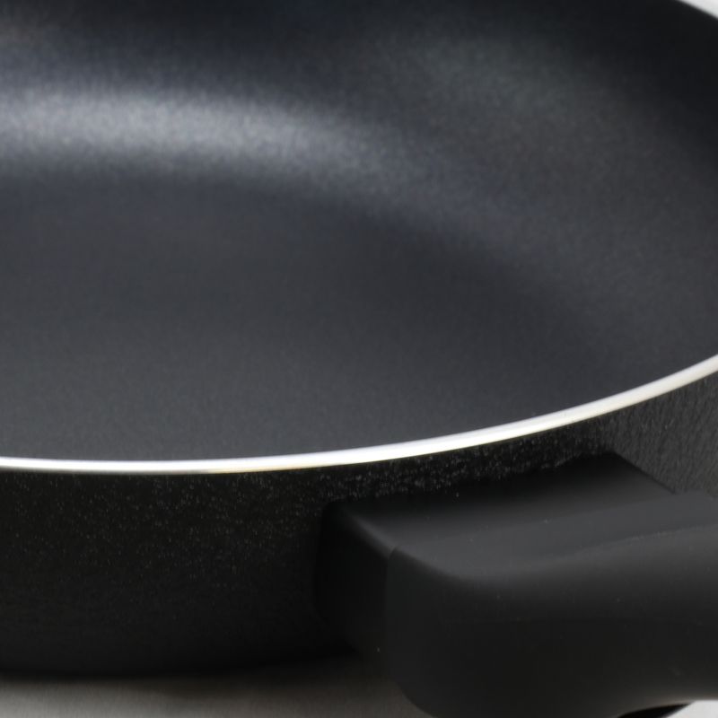 Oster Ashford 9.5 inch Aluminum Frying Pan in Black, 3 of 6