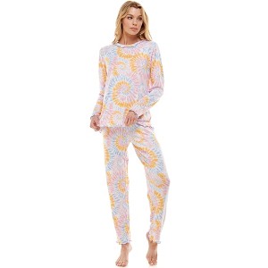 Emerson Road Whisper Rib Long-Sleeve Lettuce Hem Pajama Set - 1 of 4