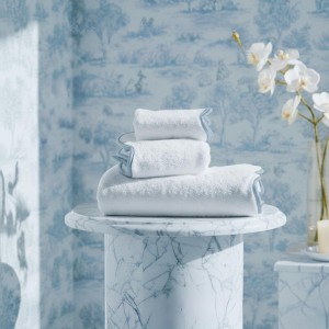 Lotus Linen Luxury Scallop Piping Bath Towel Sets (6-Piece) - 1 of 4