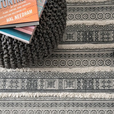 Handmade Gray Stripe Flat Woven Cotton Area Rug - 5' x 8'