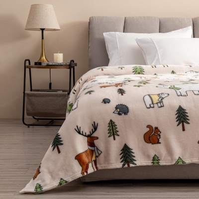 Great Bay Home Velvet Plush Fleece Holiday Printed Warm and Cozy Bed Blanket