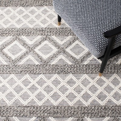 Ivory and Dark Grey Handwoven Wool Geometric 4' x 6' Area Rug