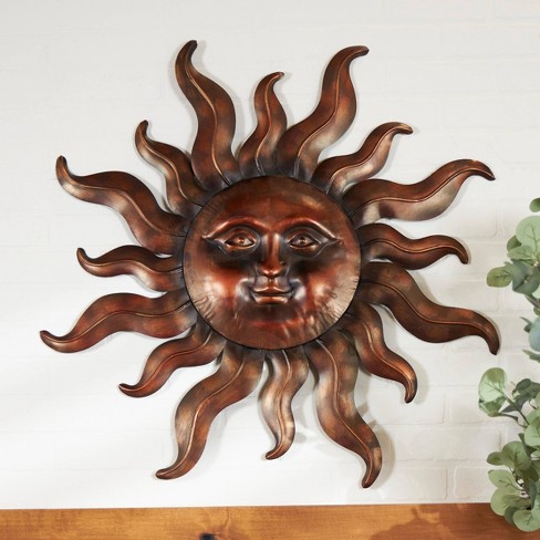 projektor Gangster Måned 35" X 32" Metal Sun Wall Decor With Smiling Face And Curved Rays Copper -  Olivia & May : Target