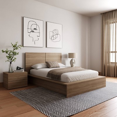 James 4-Piece Brown Oak Bedroom Set with Panel Headboard