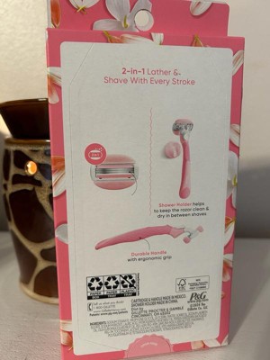 Venus Comfortglide White Tea Women's Razor + 2 Razor Blade Refills : Target