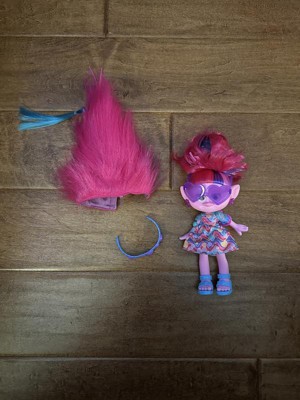 Dreamworks Trolls Band Together Trendsettin Trio Fashion Dolls With Queen  Poppy Spruce Bruce & Floyd : Target