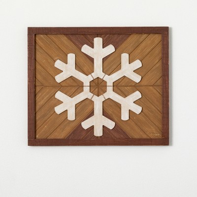 Irvins Tinware: 13.75-Inch Wooden Slat Snowflake