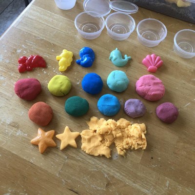 6ct Character Play Sand Party Favors - Spritz™ : Target