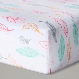 Fitted Crib Sheet Feathers - Cloud Island Pink