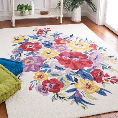 Ivory and Rose Floral Handmade Wool 5' x 8' Area Rug
