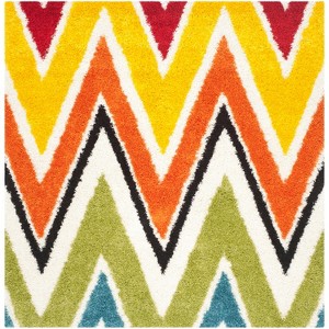Shag Kids SGK567 Power Loomed Area Rug  - Safavieh - 1 of 3