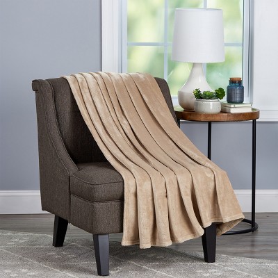 Velvet Throw - Oversized Microfiber Velvet Solid Polyester Throw Blanket - Breathable by Hastings Home (Desert Tan)