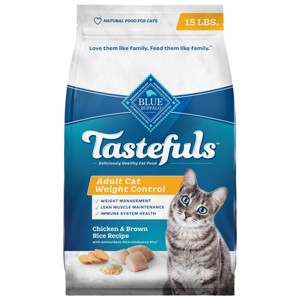 Blue Buffalo Tastefuls with Chicken Weight Control Natural Adult Dry Cat Food - 1 of 4